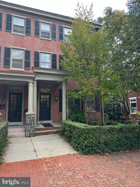 319 S CHURCH ST Property Photo 1