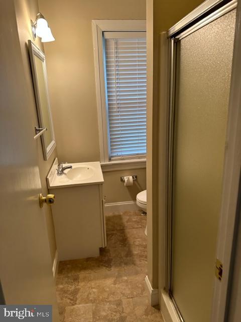 319 S Church St Property Photo 10