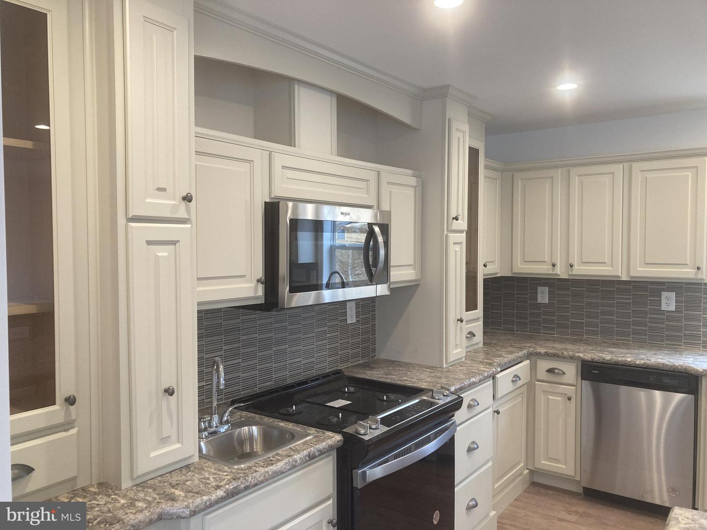 146 Minch Rd Property Photo 4