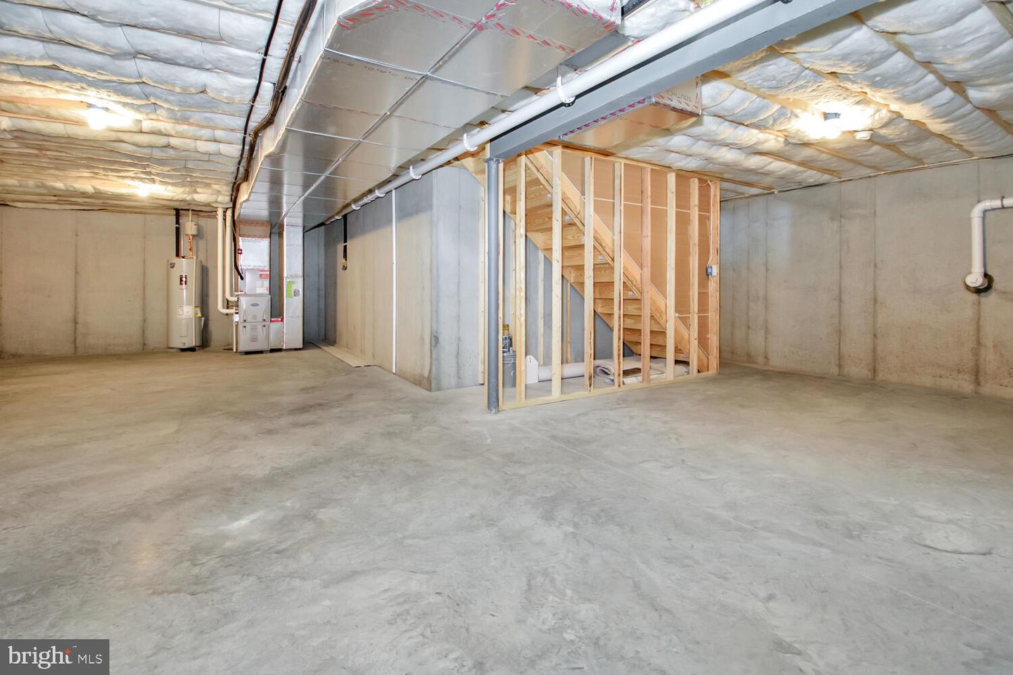 Wickmere Street #a - Hemlock Property Photo 35