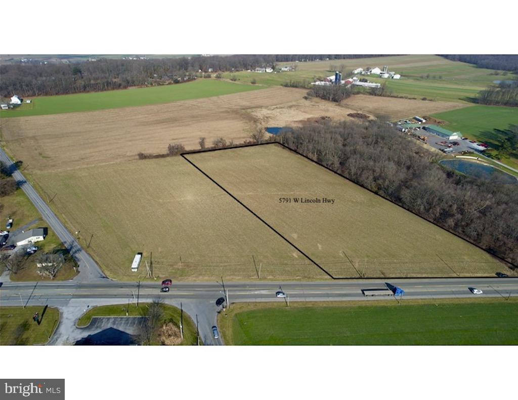 5791 Lincoln Highway Property Photo 1