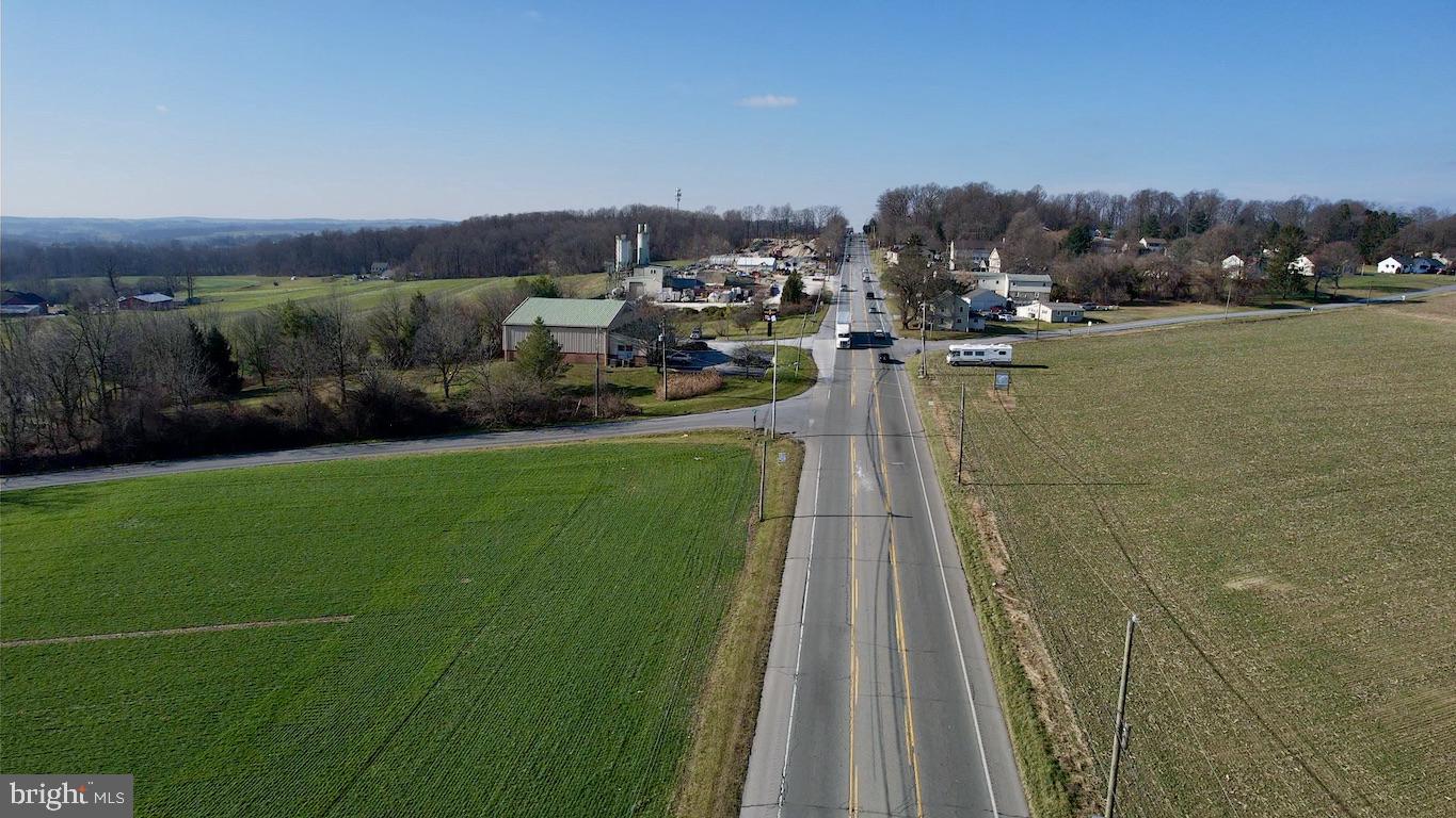 5791 Lincoln Highway Property Photo 24