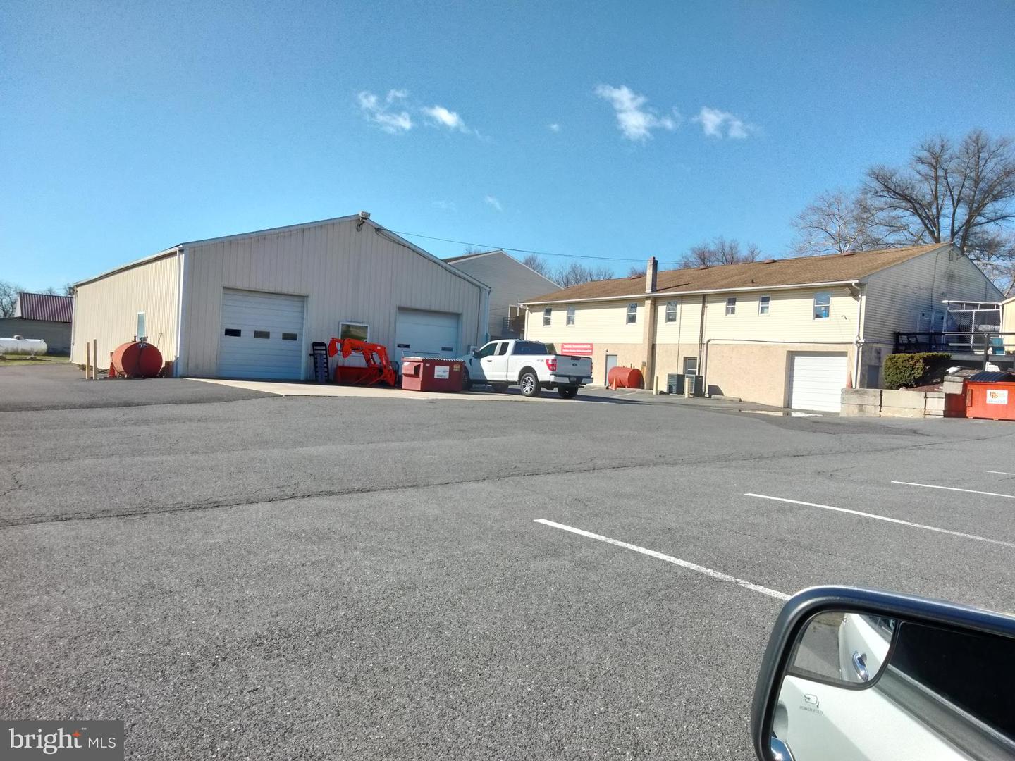 1486 S Hanover St Property Photo 25