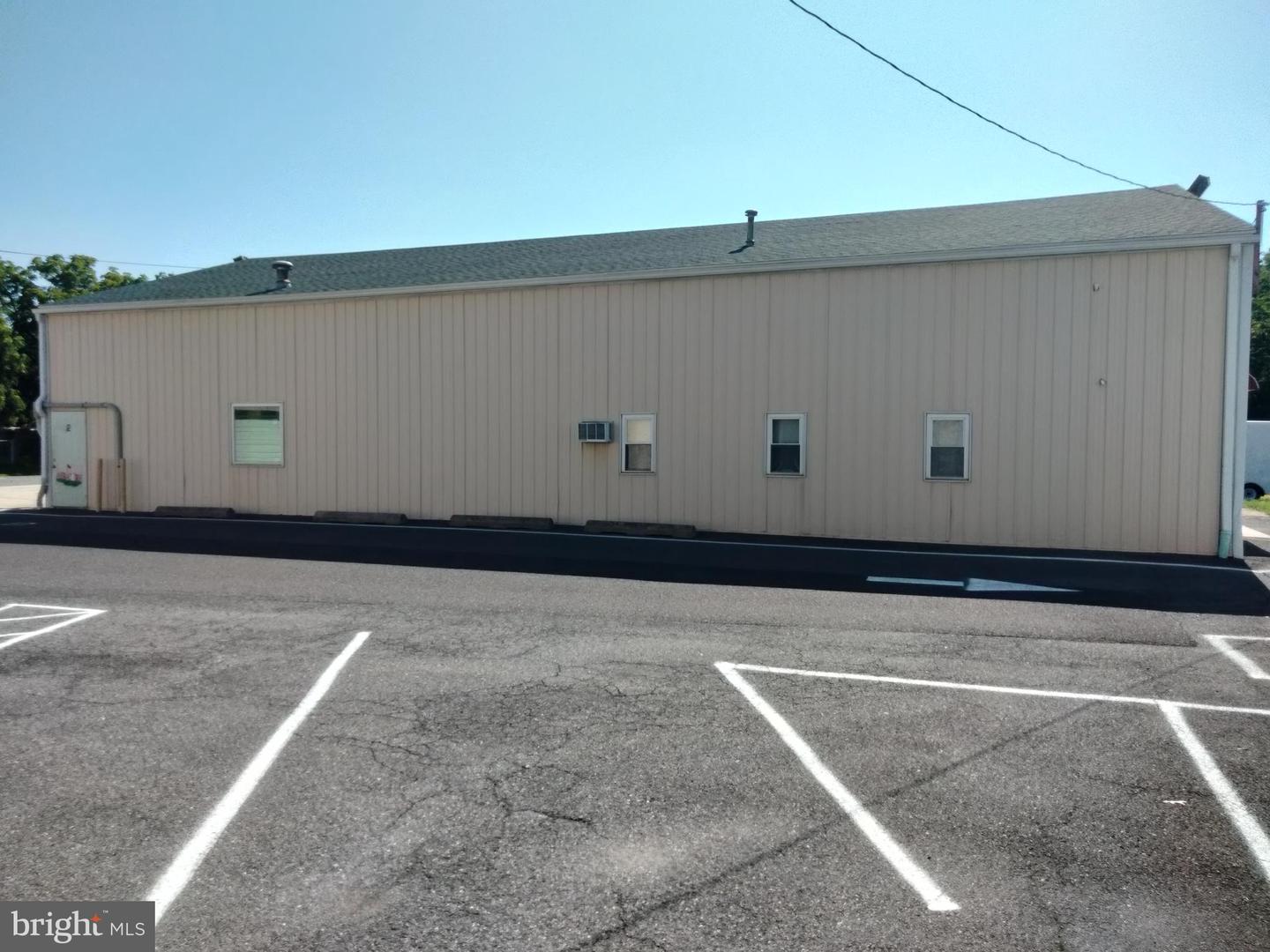 1486 S Hanover St Property Photo 29