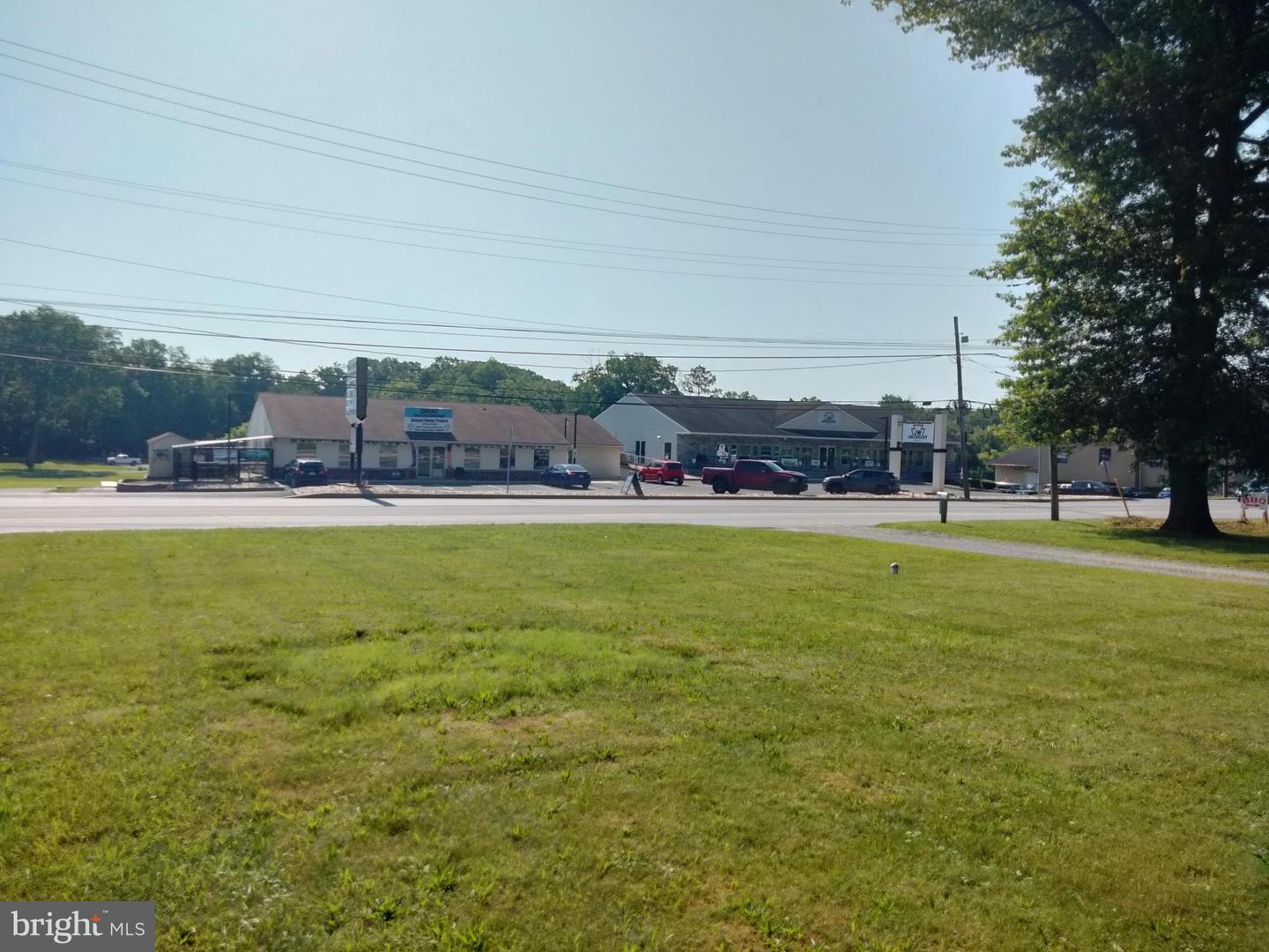 1486 S Hanover St Property Photo 32