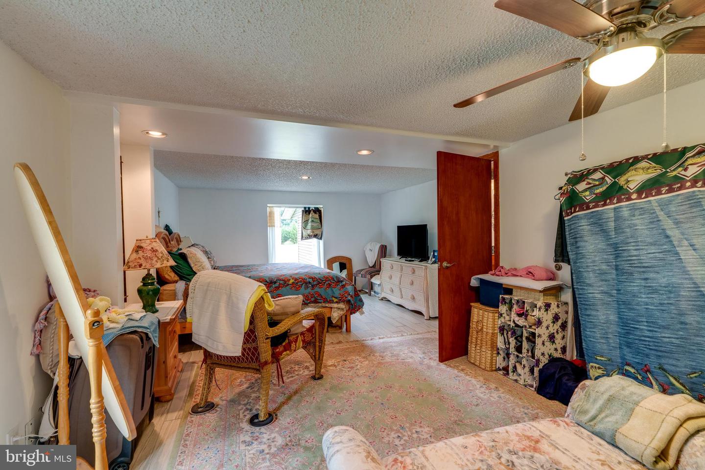 15 Wood Valley Ln Property Photo 33