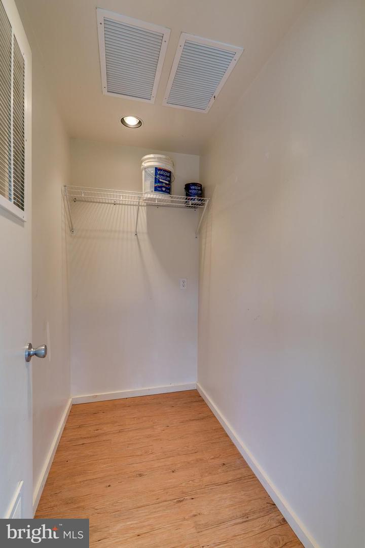 15 Wood Valley Ln Property Photo 76