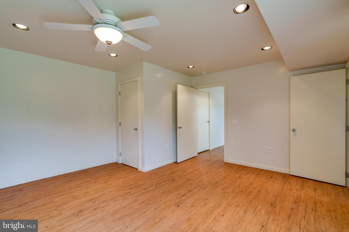 15 Wood Valley Ln Property Photo 86
