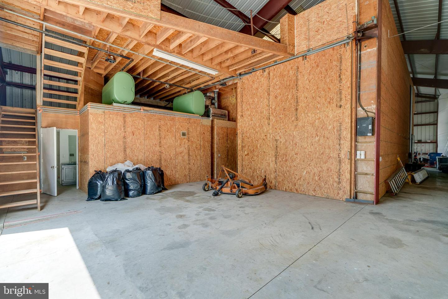 15 Wood Valley Ln Property Photo 102