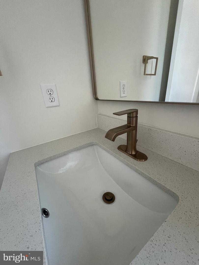 183 Ellicott Rd Property Photo 12