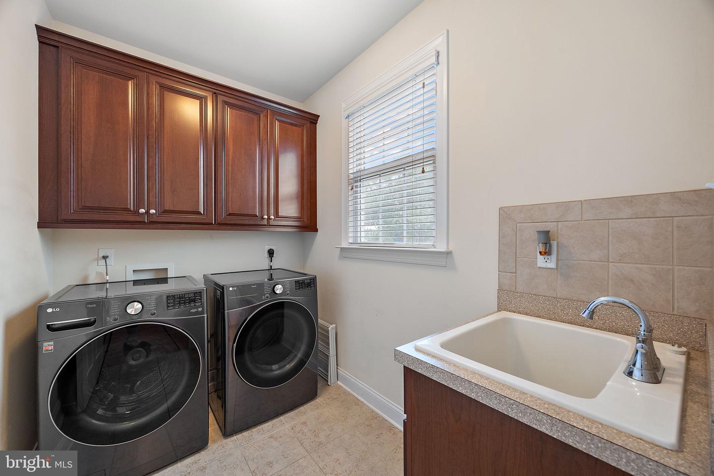 345 Austin Dr Property Photo 23