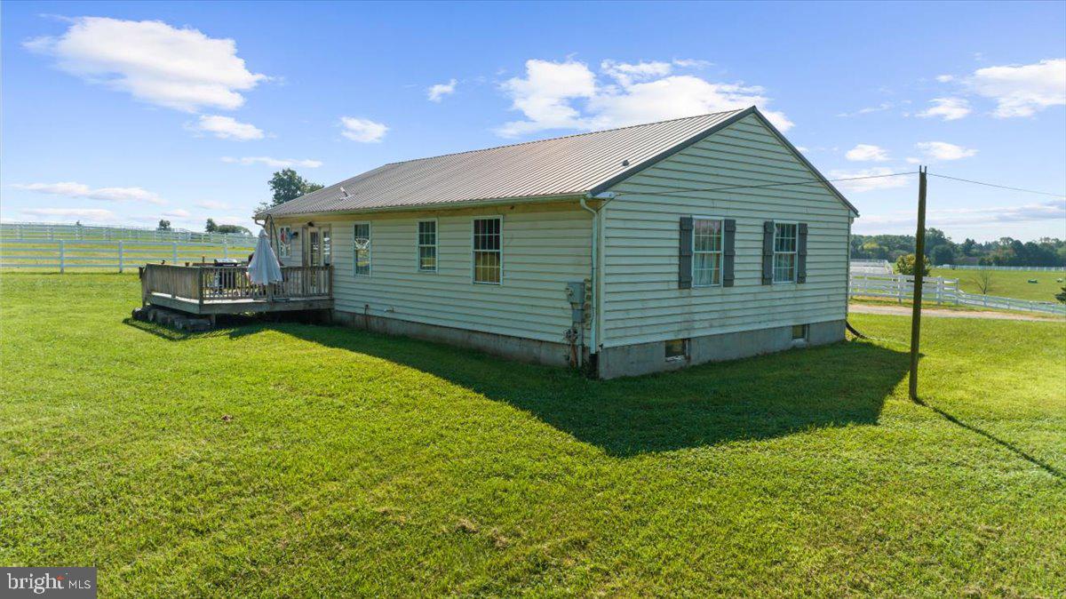 400 N Guernsey Rd Property Photo 41