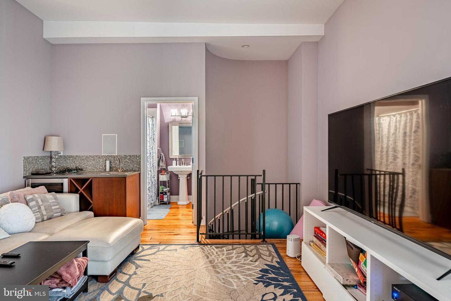 235 Bridge St Property Photo 25