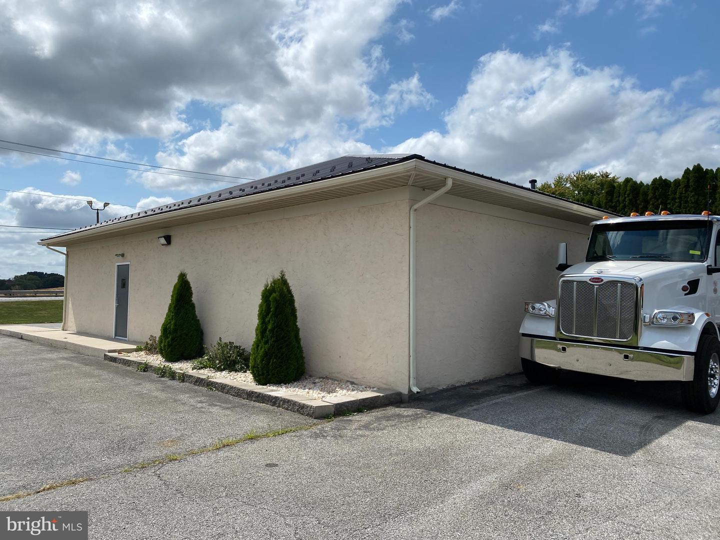 1175 Gap Newport Pike Property Photo 7