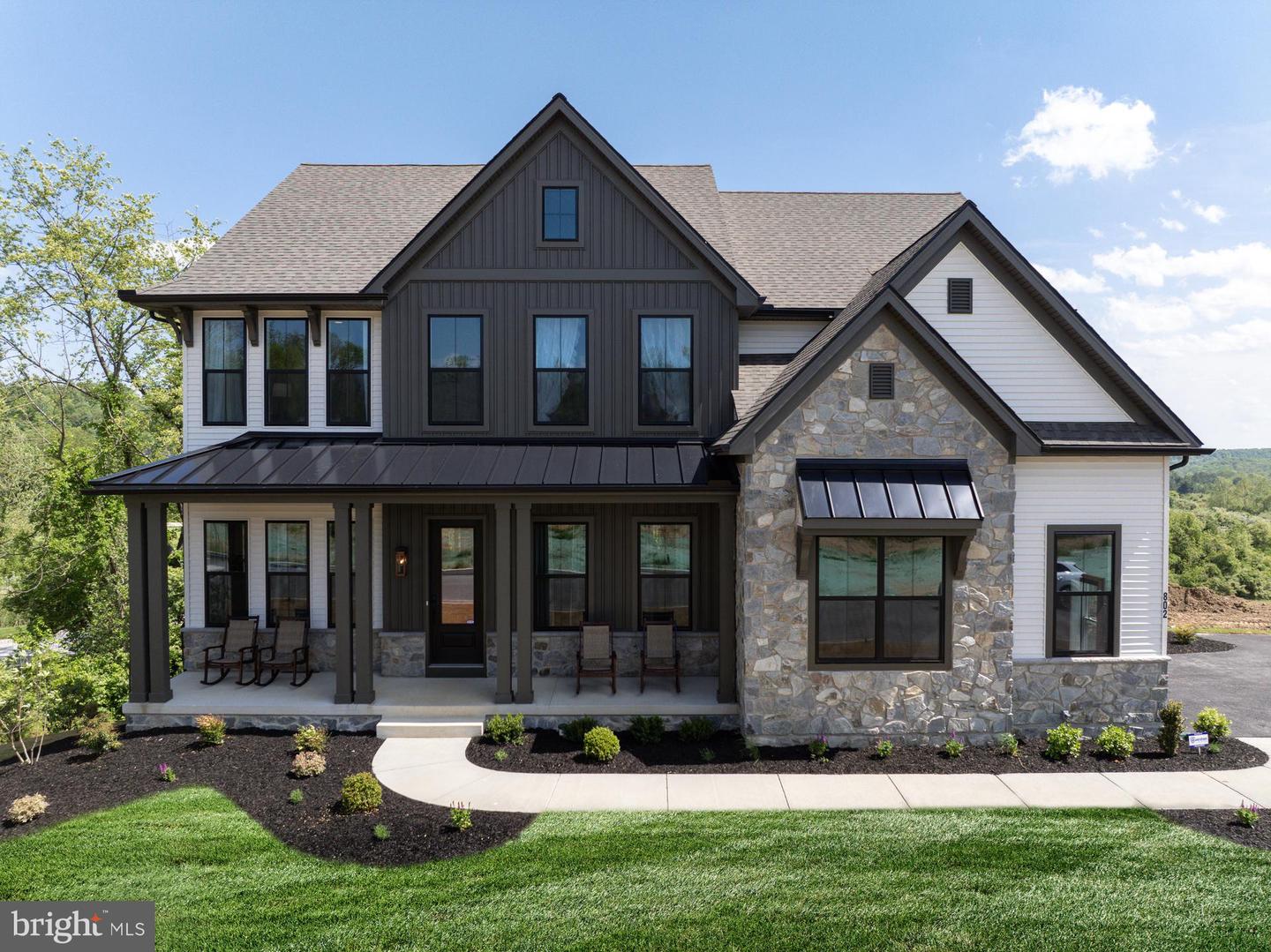 100 Declan #devonshire Property Photo 1