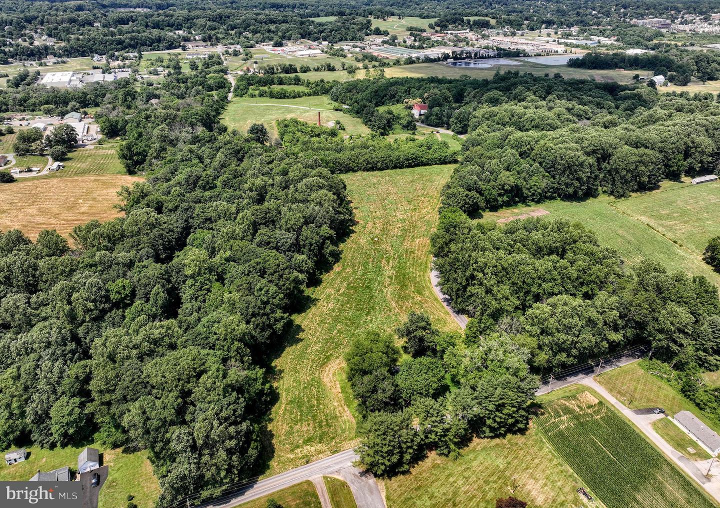 100 Declan #devonshire Property Photo 34