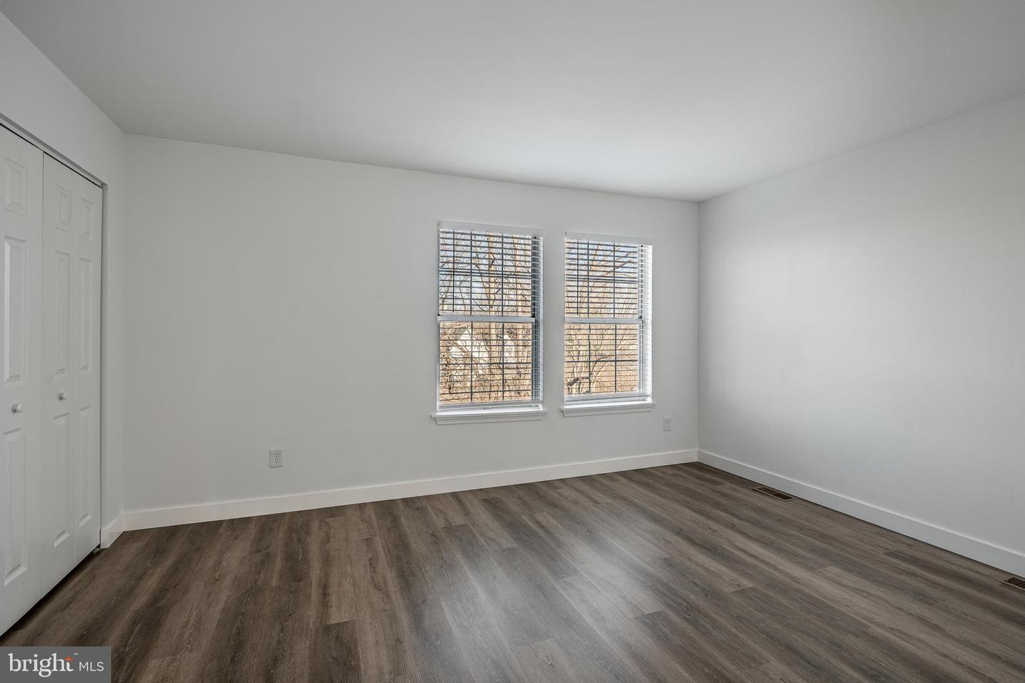 769 Bradford Ter Property Photo 18
