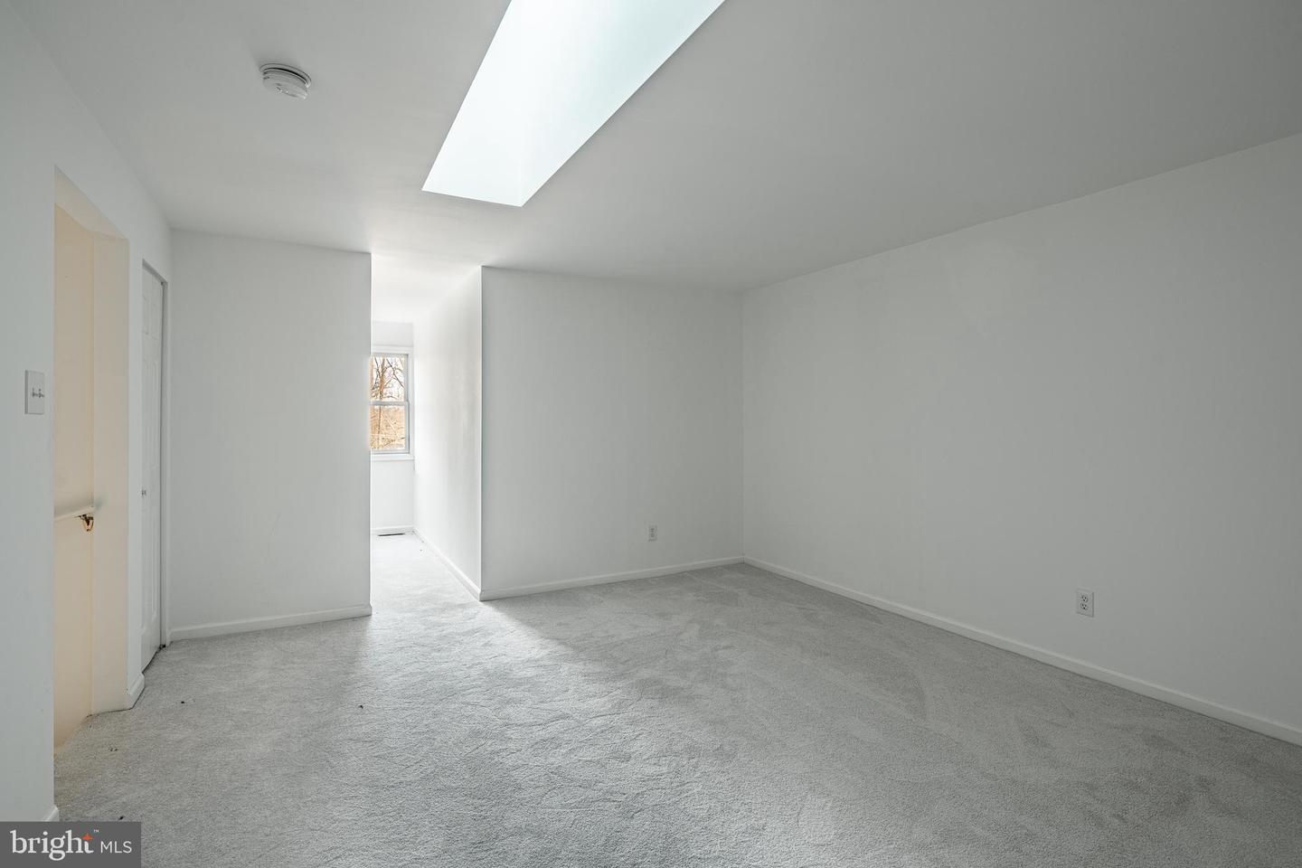 769 Bradford Ter Property Photo 22