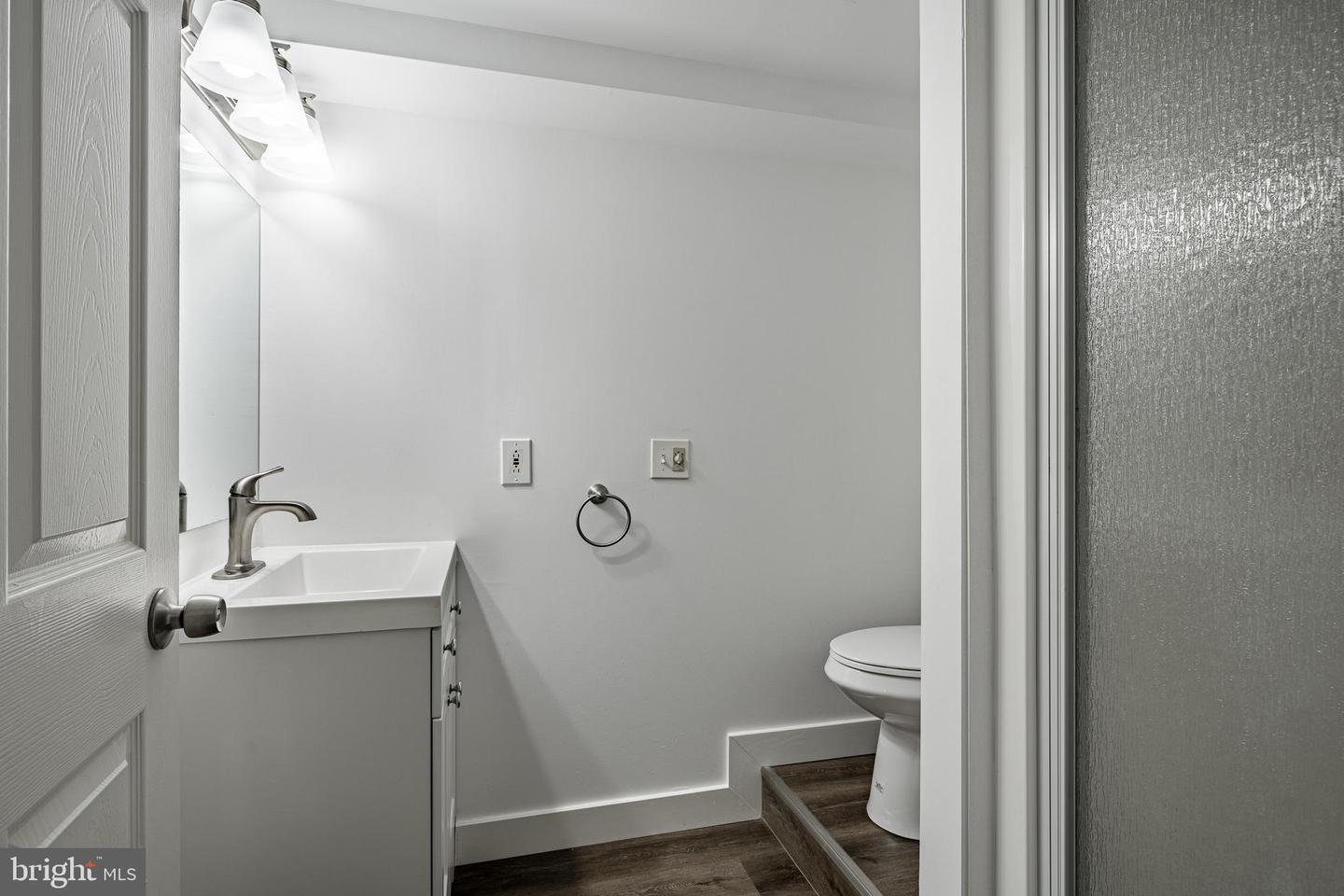 769 Bradford Ter Property Photo 24