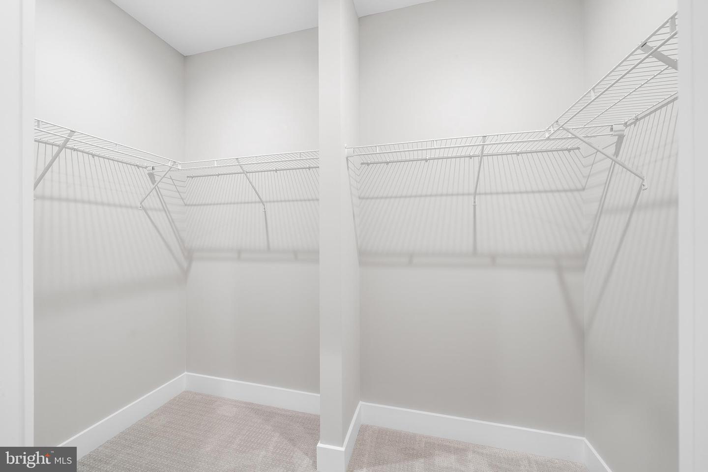 218 Hendricks Ave Property Photo 24