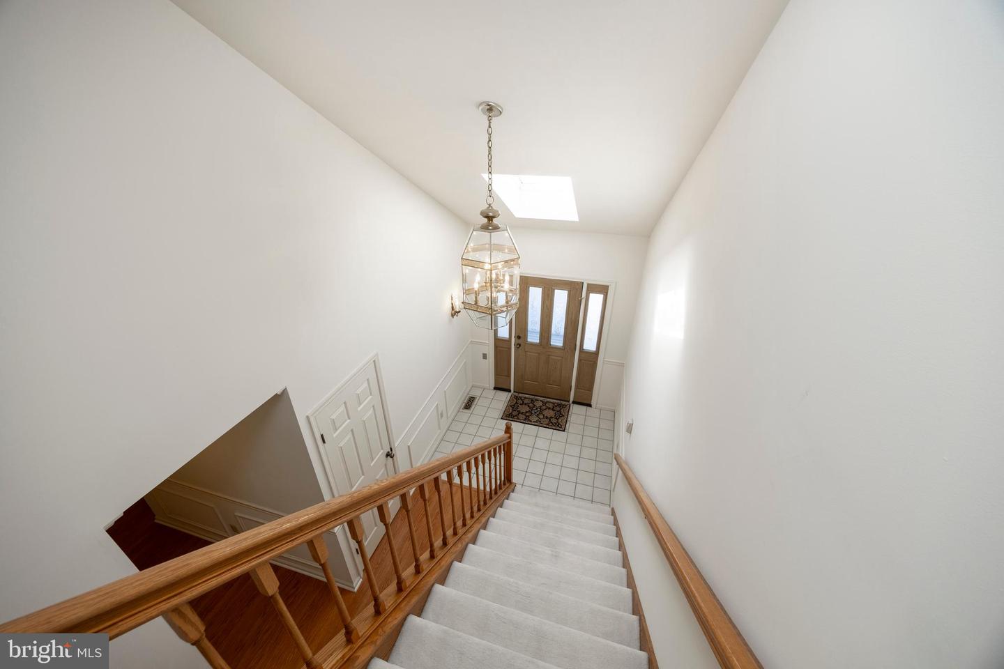 1144 Newbury Ln Property Photo 28