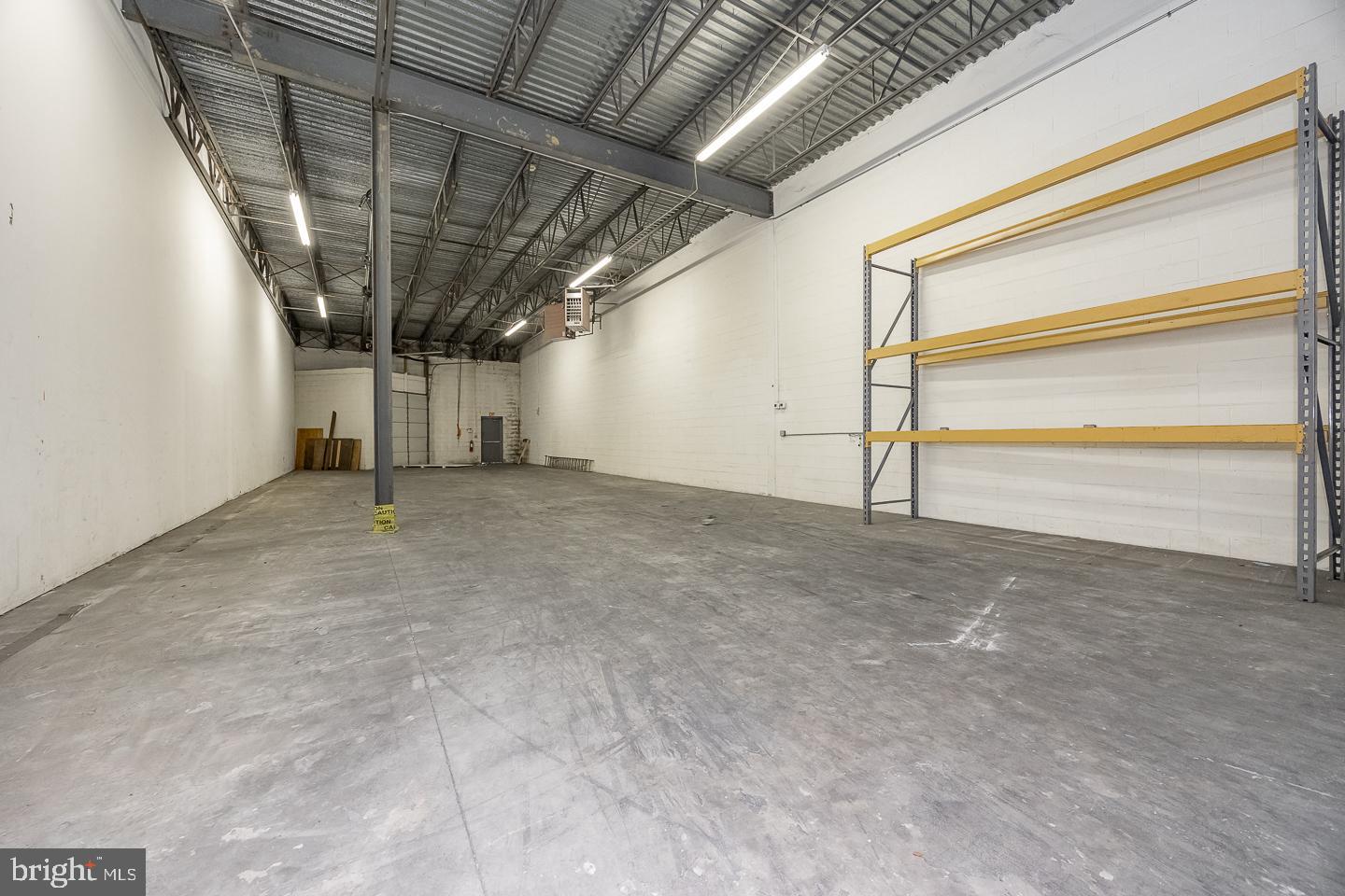 640 Snyder Ave #f Property Photo 16
