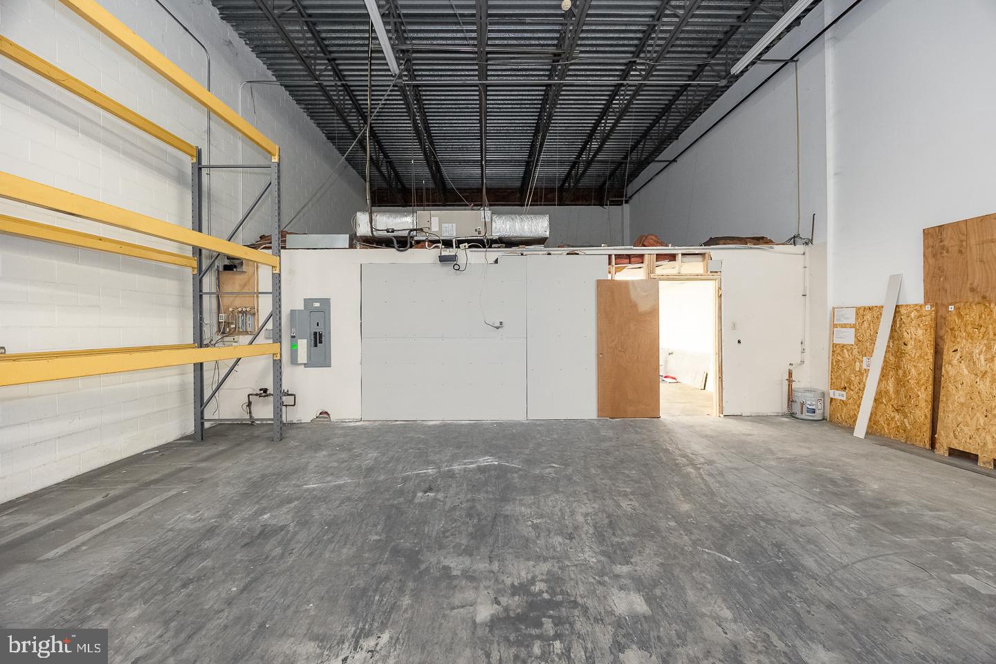 640 Snyder Ave #f Property Photo 20