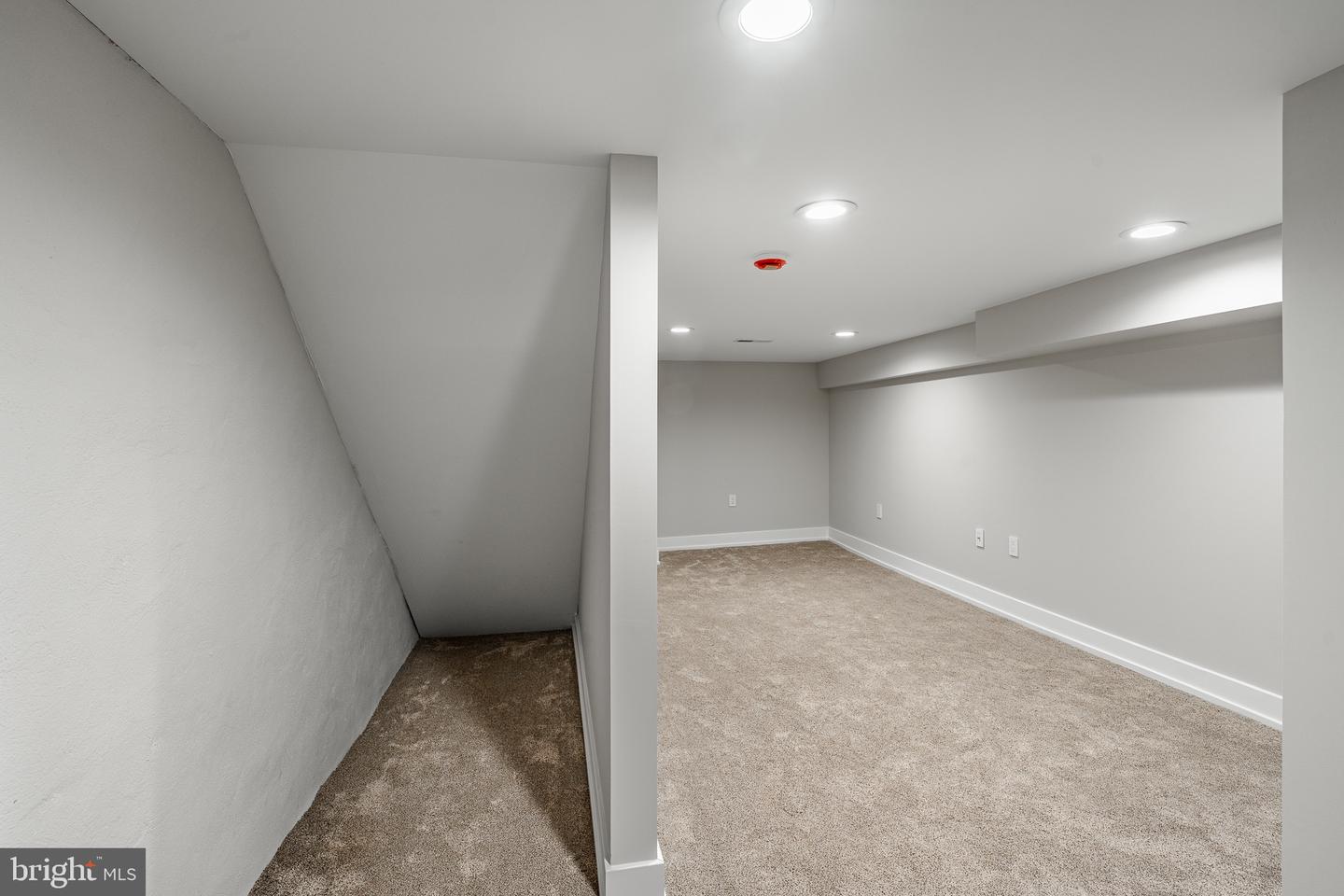 208 W Lafayette St Property Photo 36