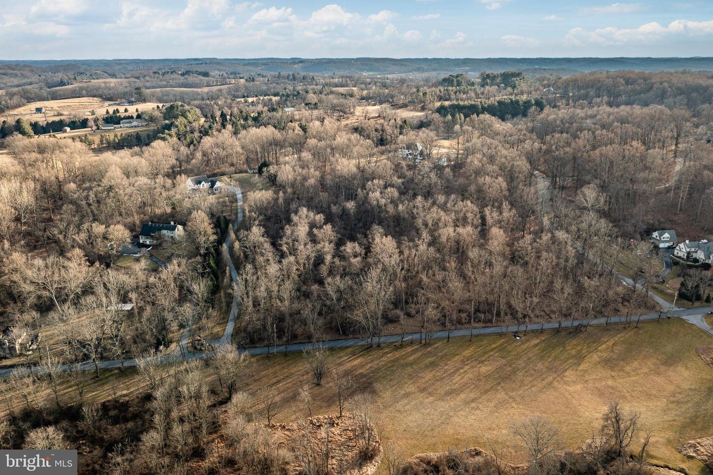 795 Scattergood Rd Property Photo 3