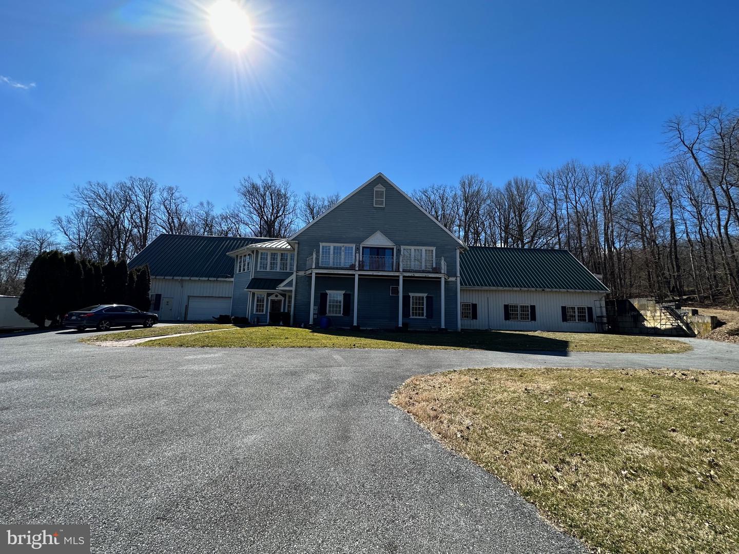 2 Brewery Ln Property Photo