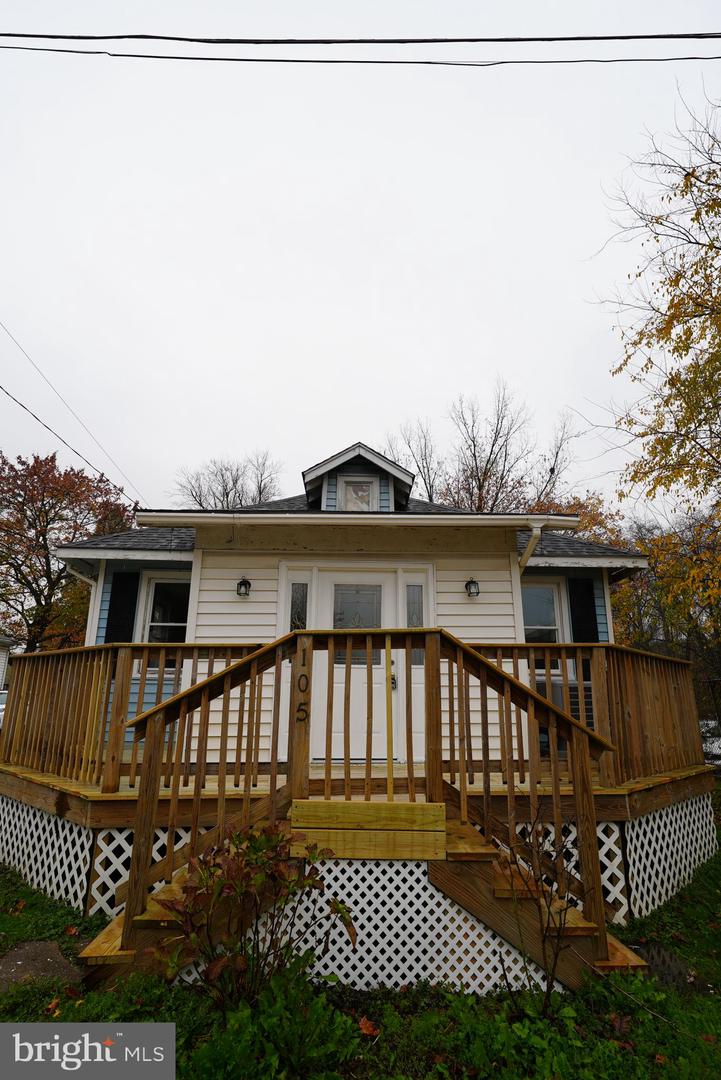 105 Chatham St Property Photo