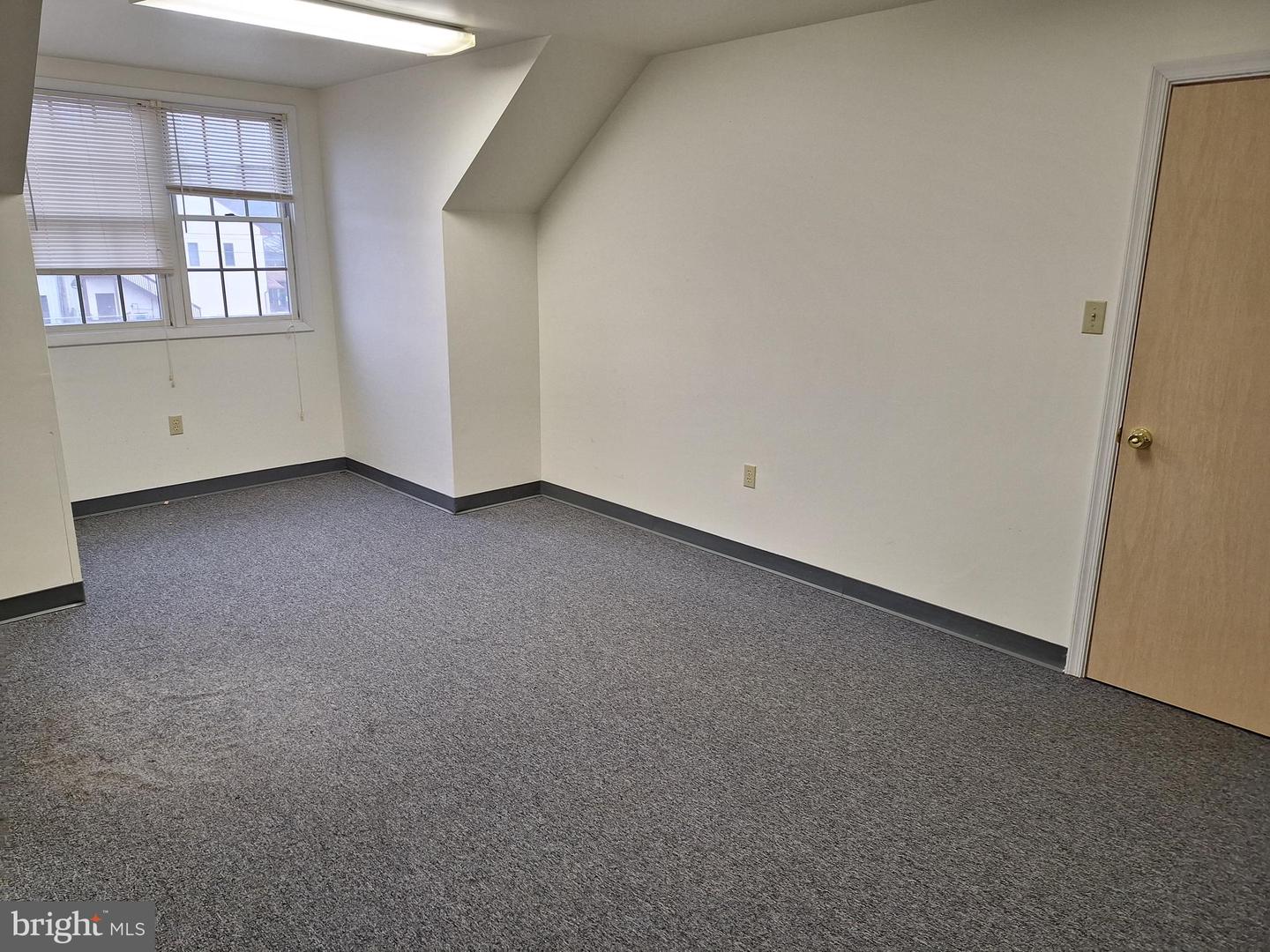 1140 Newark Rd #suite 105 And 300dn Property Photo 7