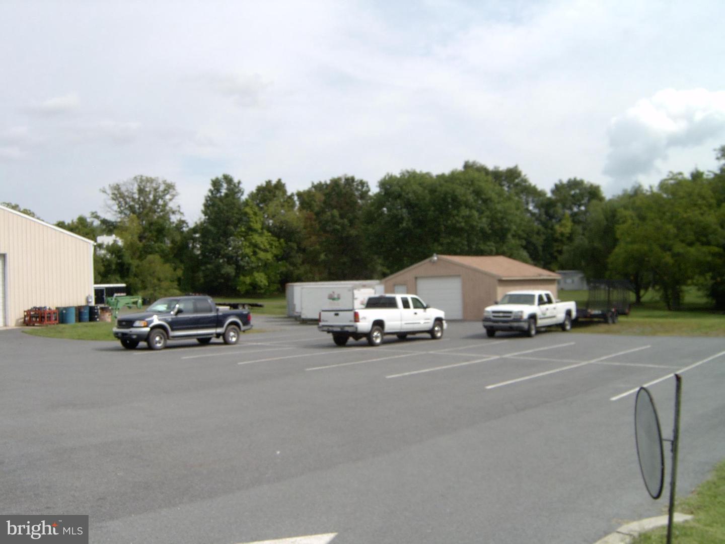 1486 S Hanover St Property Photo 8