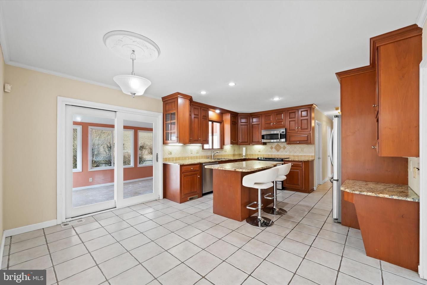 2 Fern Hill Rd Property Photo 11
