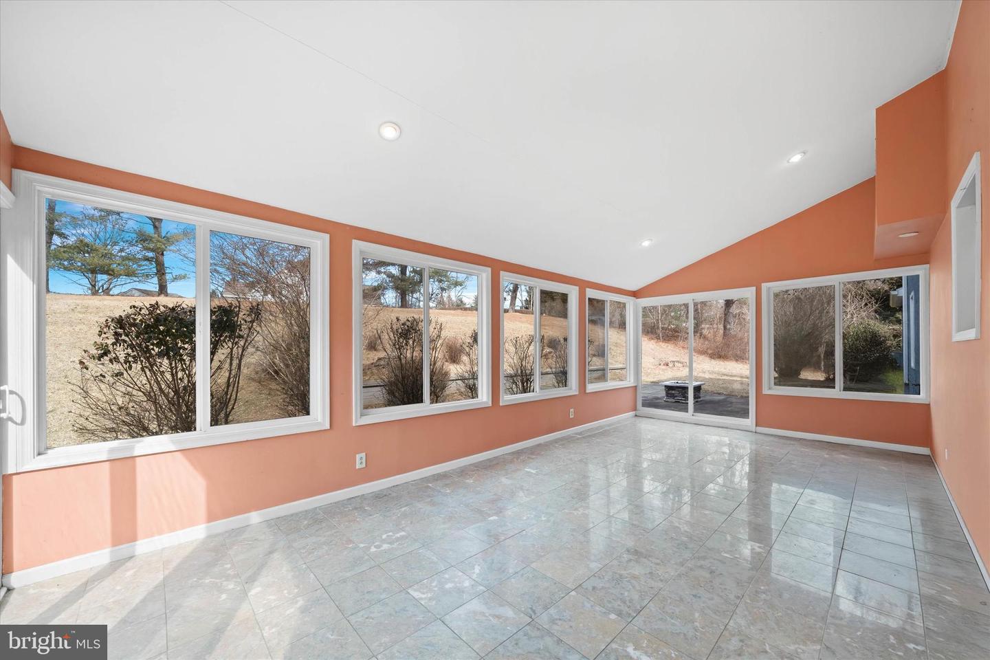 2 Fern Hill Rd Property Photo 22