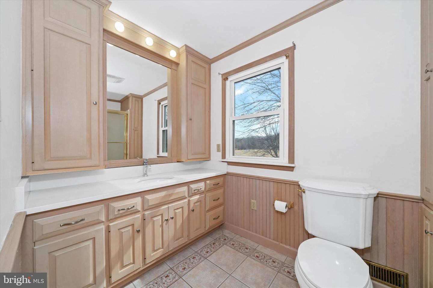 2 Fern Hill Rd Property Photo 39