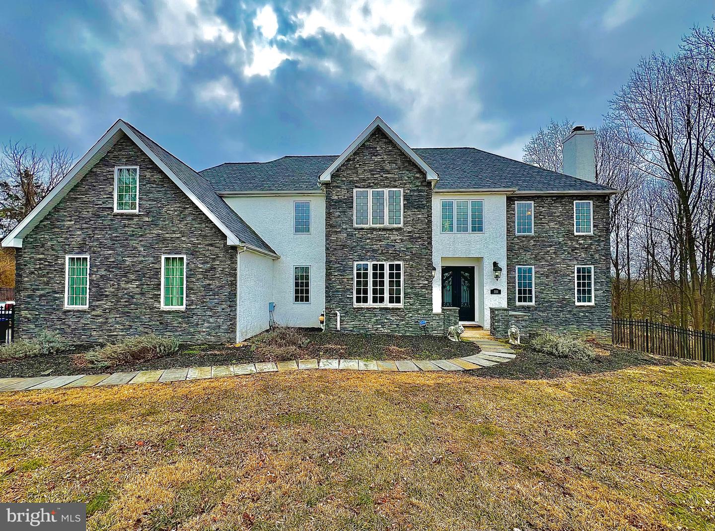 104 Chalfont Rd Property Photo