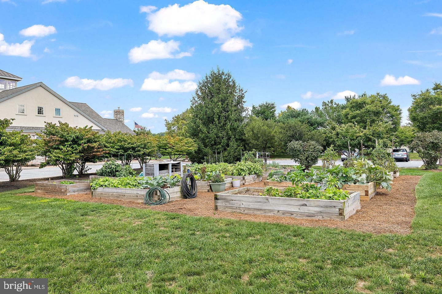 618 Greenbriar Path Property Photo 40