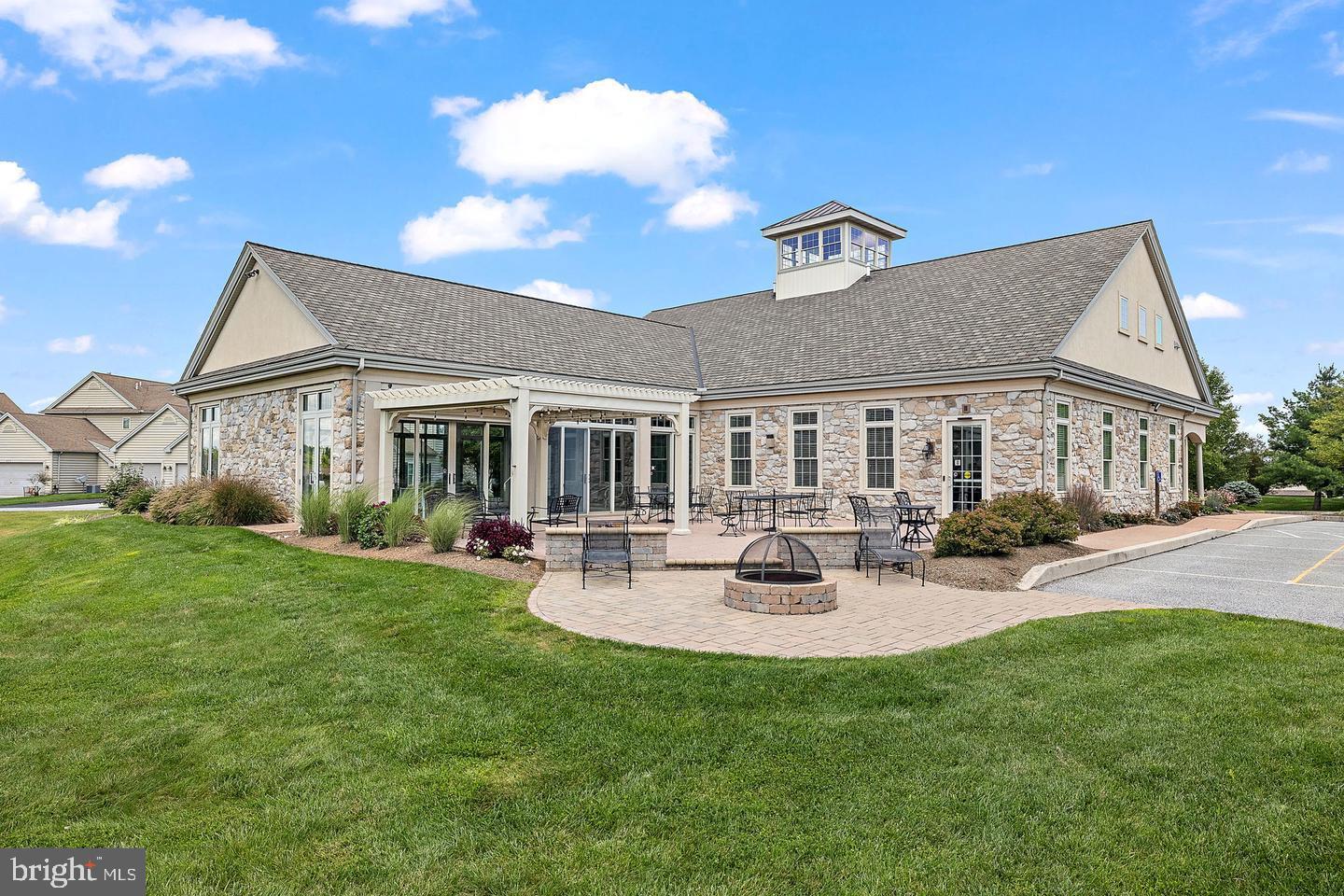 618 Greenbriar Path Property Photo 43