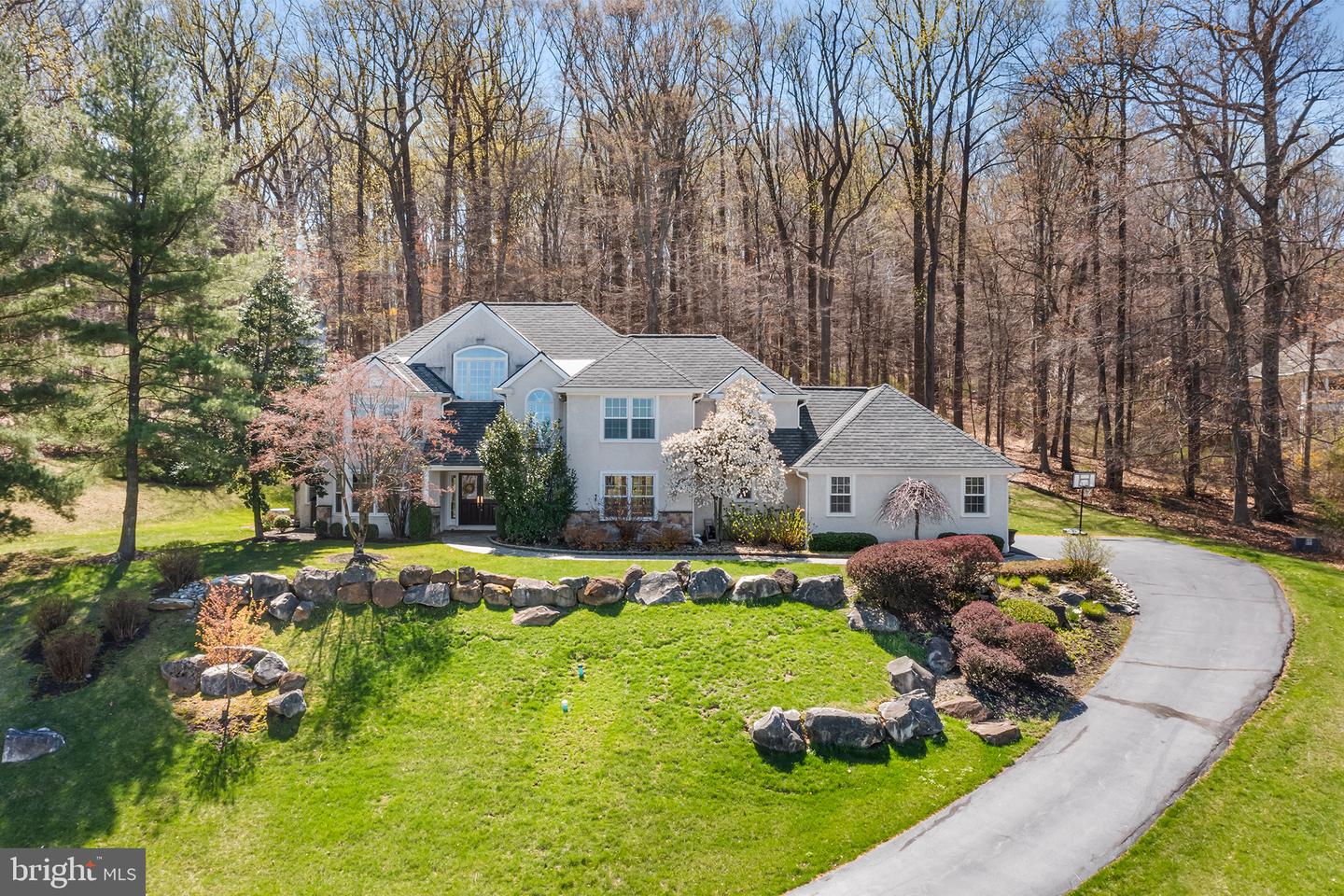 490 Freedom View Property Photo