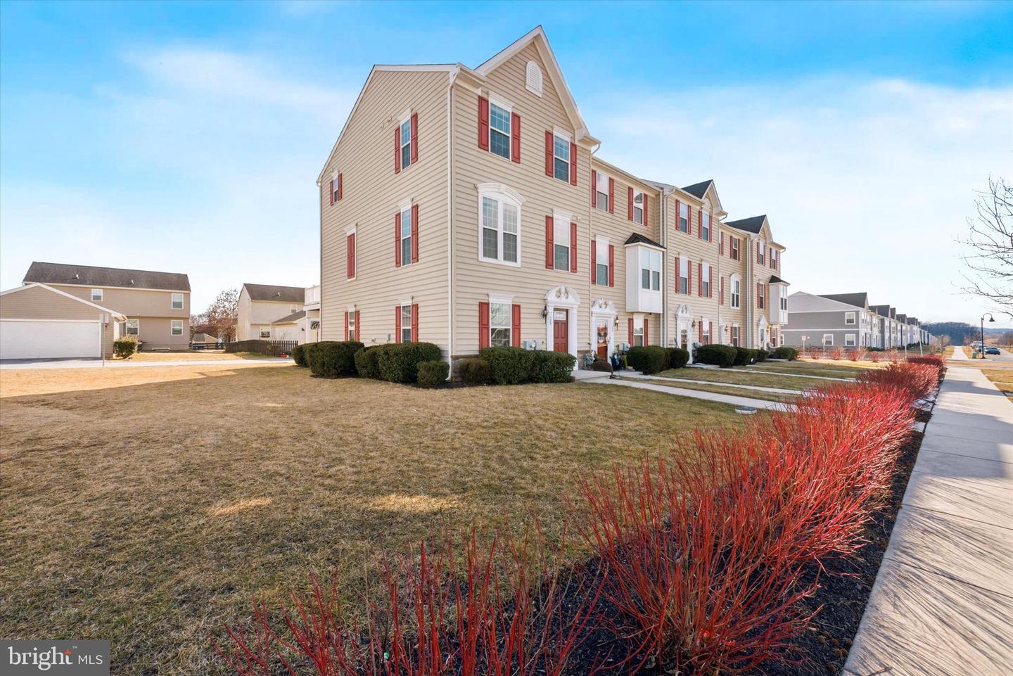 133 S Harner Blvd Property Photo