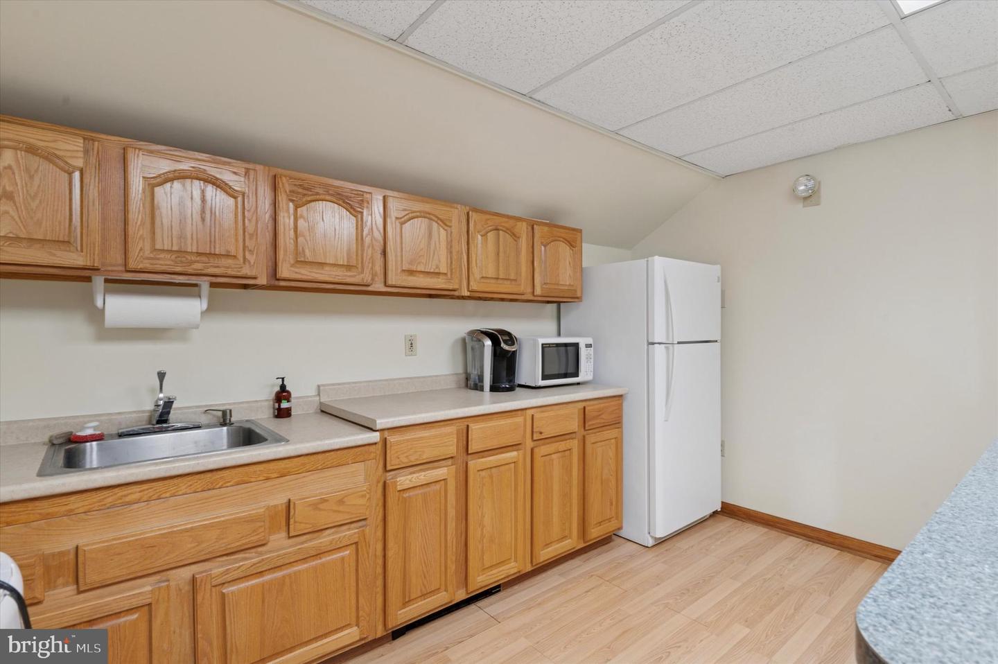 3982 W Lincoln Hwy #a Property Photo 33