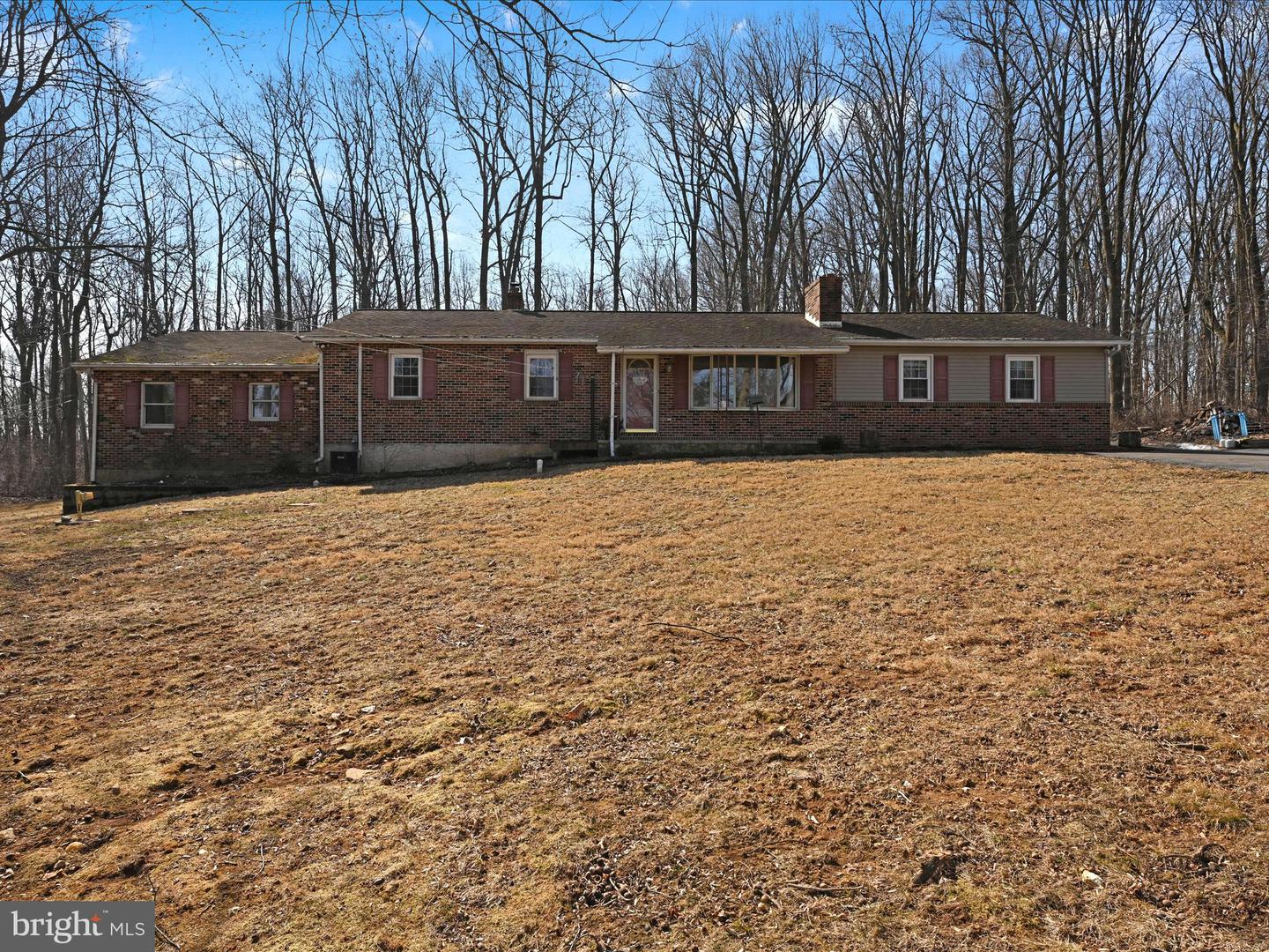 298 Reid Rd Property Photo