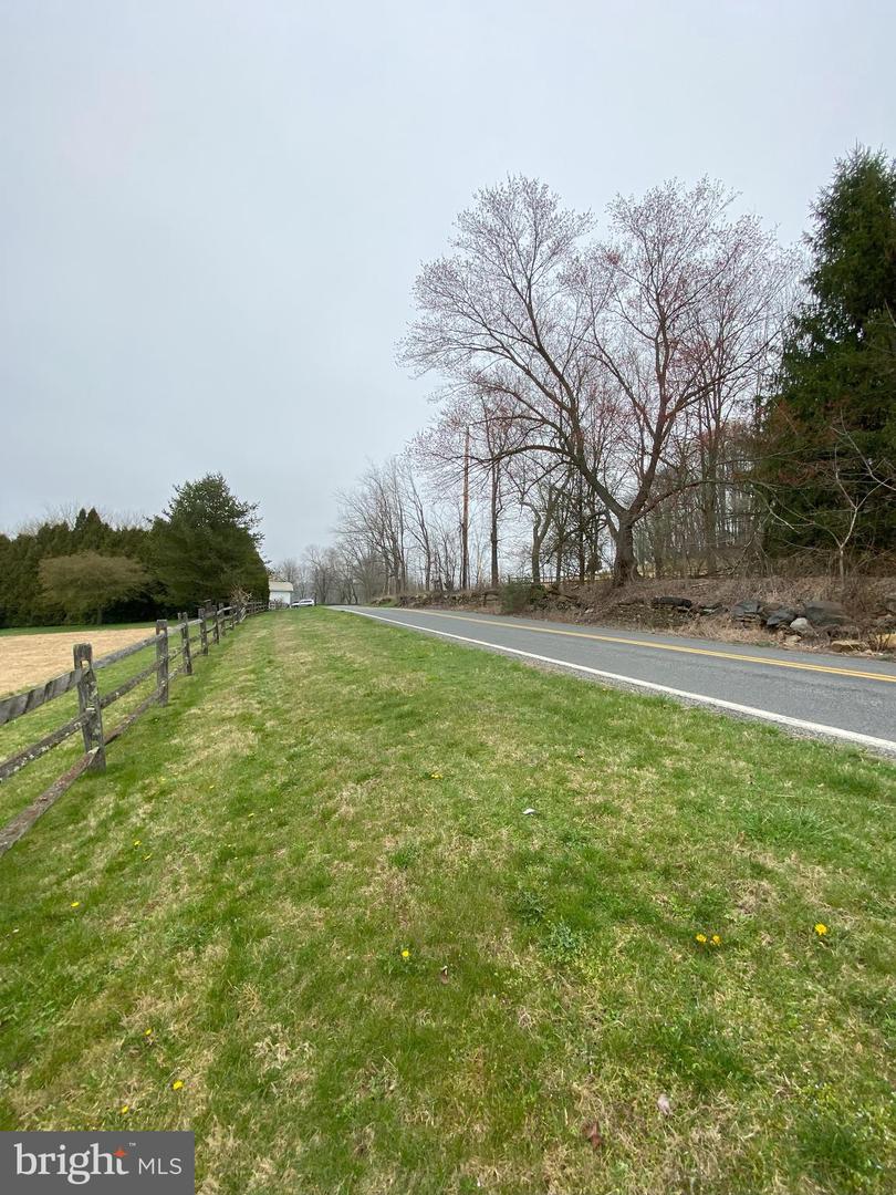 Lot 10-10a Merlin Rd Property Photo 6