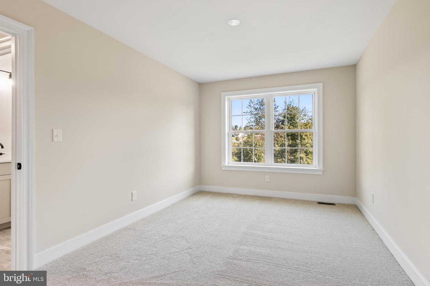 128 Trinity Dr Property Photo 36
