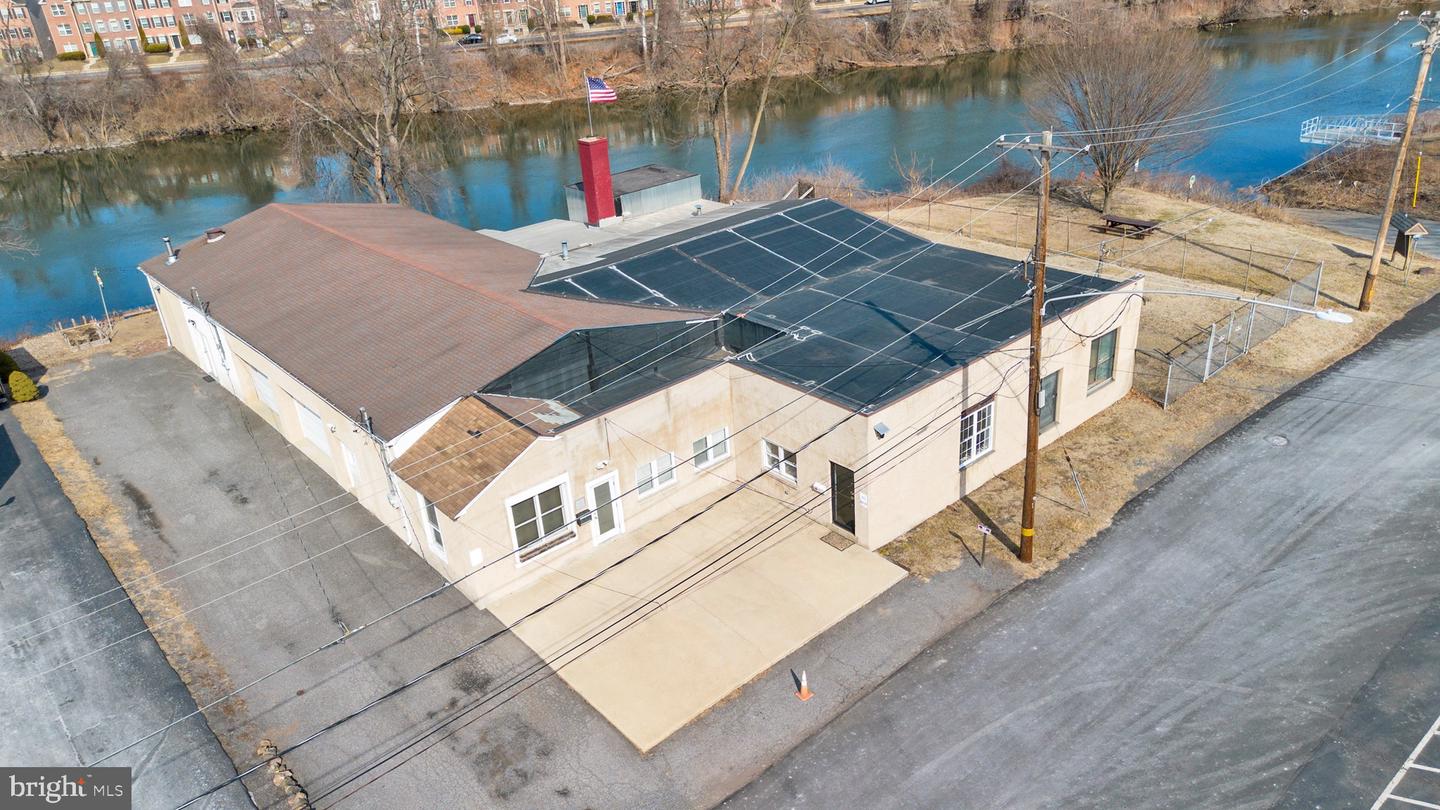 57-59 Schuylkill Property Photo 2