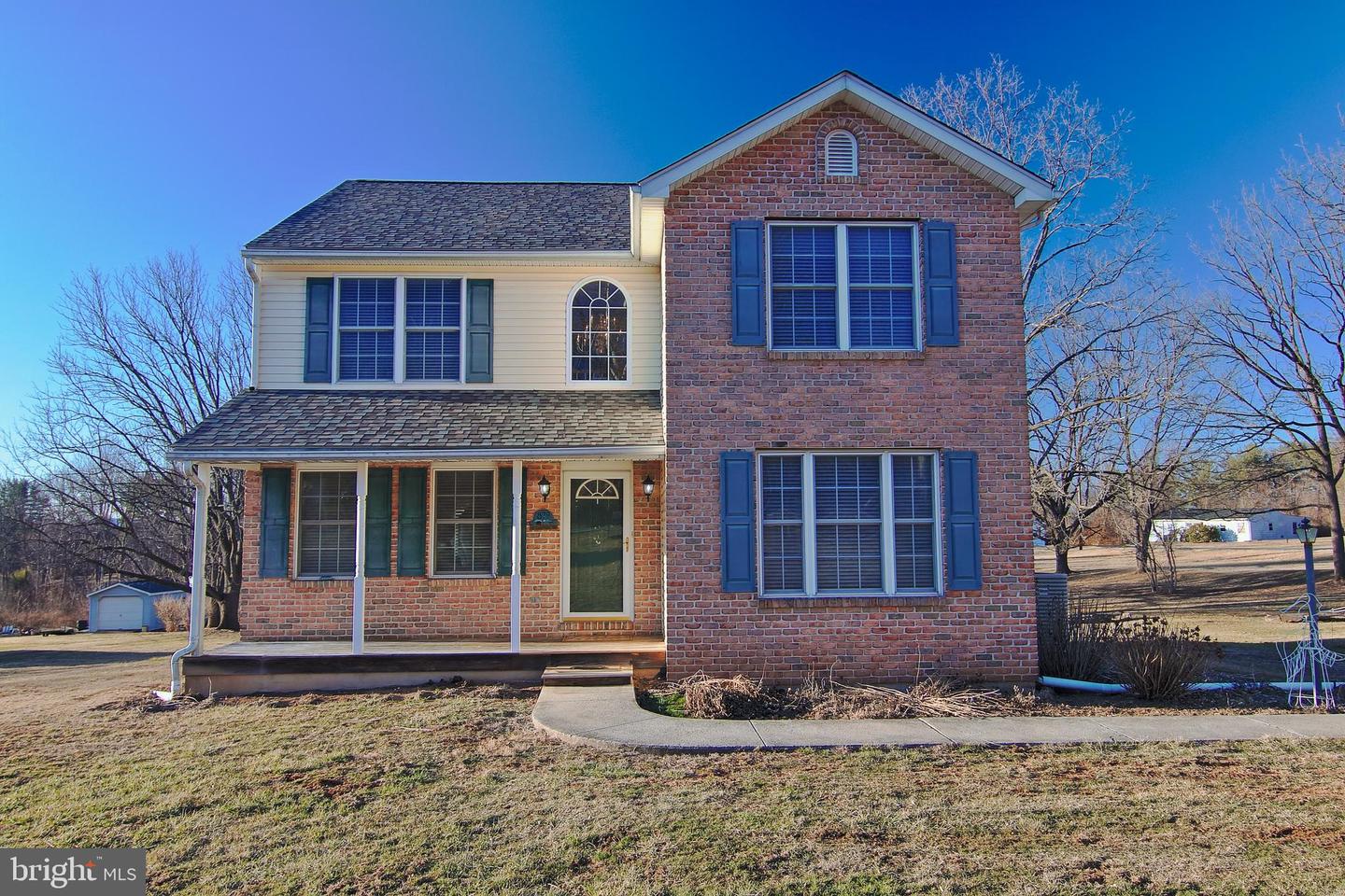 879 W Cedarville Rd Property Photo