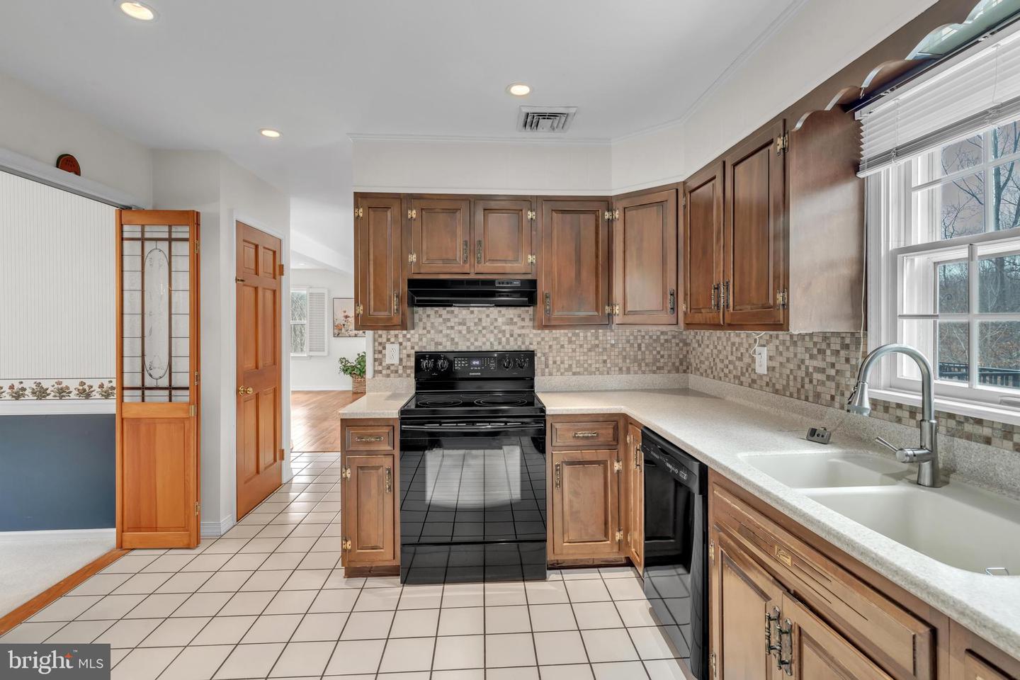 121 Ridgewood Cir Property Photo 15