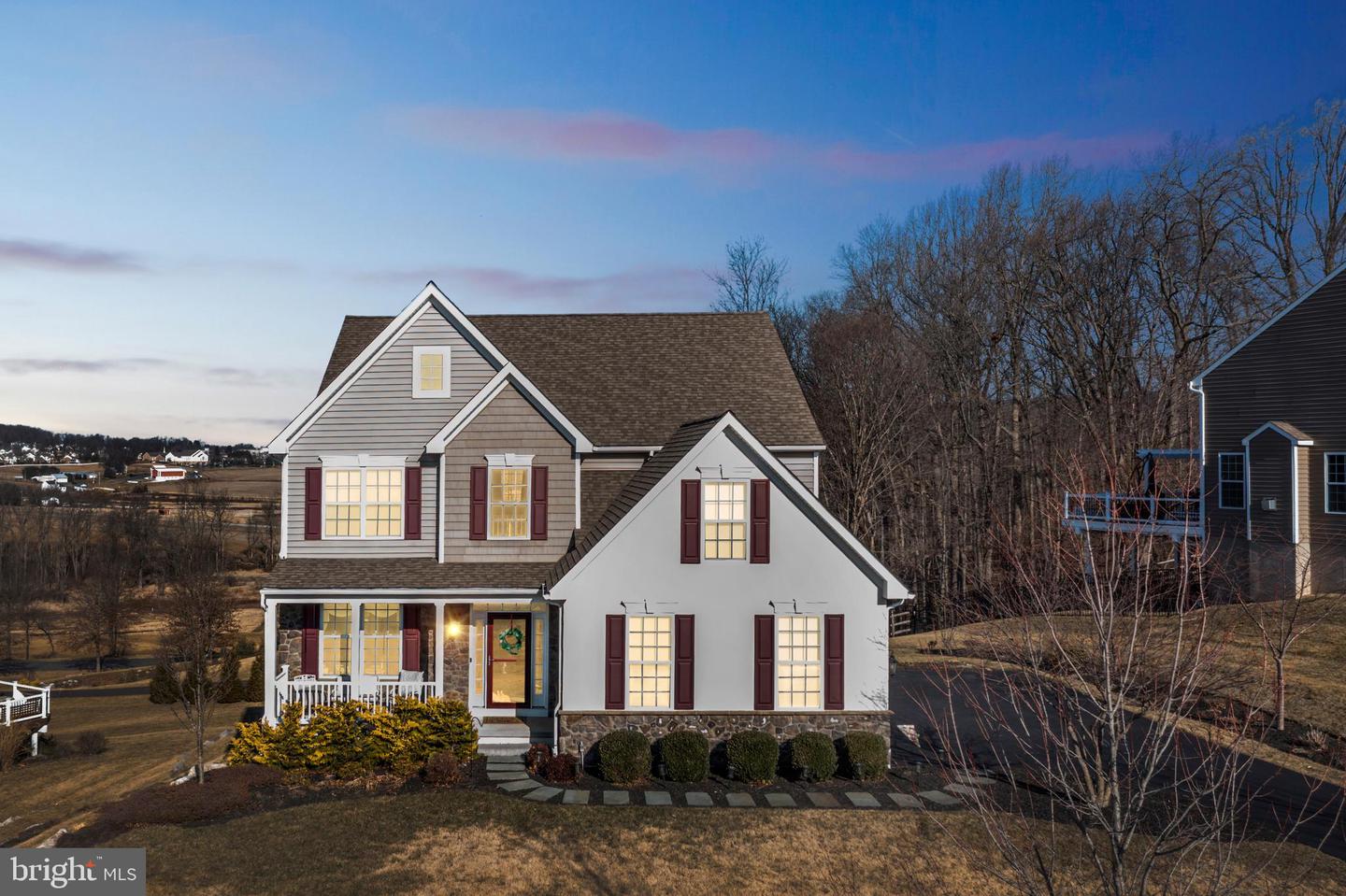 216 Ironstone Ln Property Photo