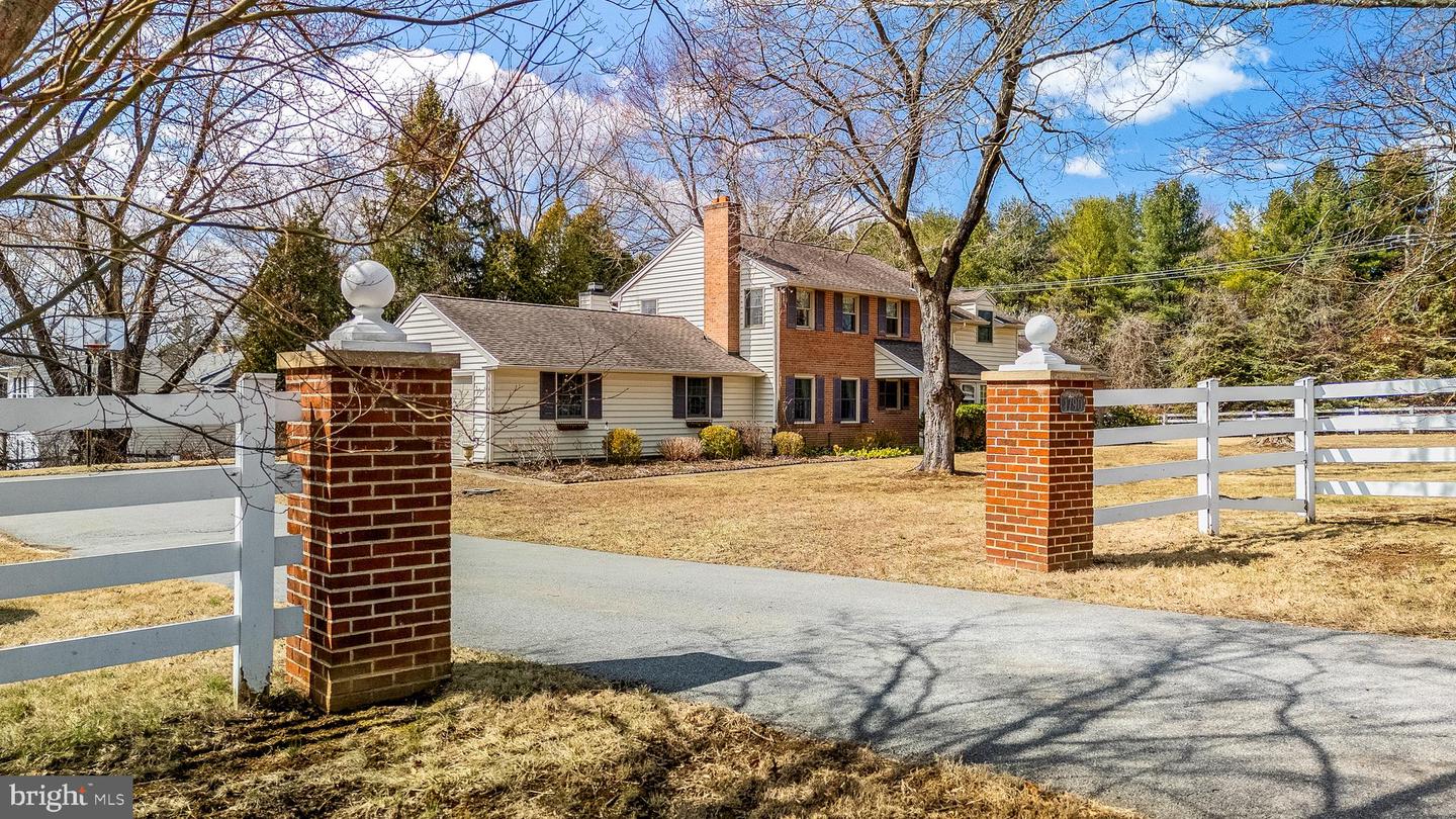 1790 Conestoga Rd Property Photo